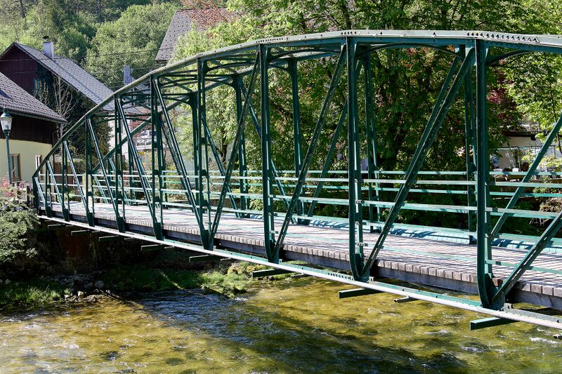 Datei:Bahnhofpromenade Unterkainisch-0198-2025-05-01.jpg