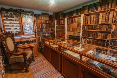 Heimatkundliche Sammlung Strick 10.jpg