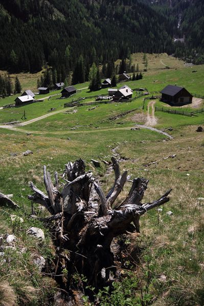 Datei:Sattental 45956 2017-05-19.jpg