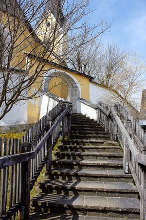 Pfarrkirche BM-0252-2023-04-22.jpg