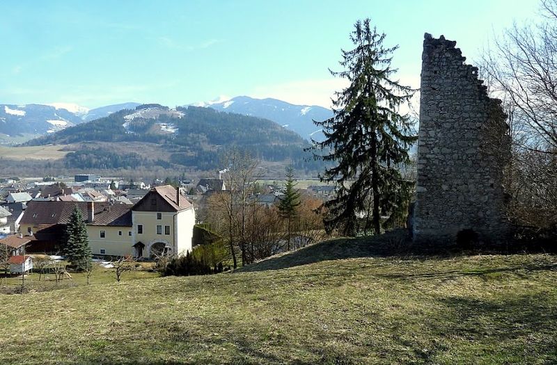 Datei:Ruine Oberstainach0012.JPG
