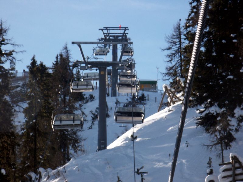 Datei:Sessellift hochwurzen 31846 2003-02-20.jpg