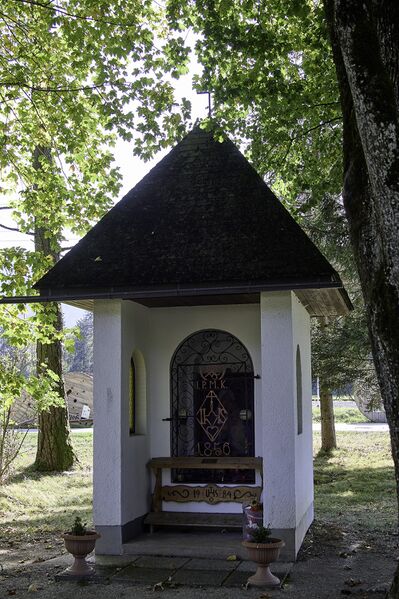 Datei:Kaiserjubiläumspark Bad M-0402-2023-10-13.jpg