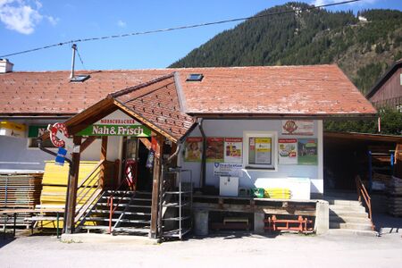 Kaufhaus mörschbacher mössna 22497 2016-04-29.jpg