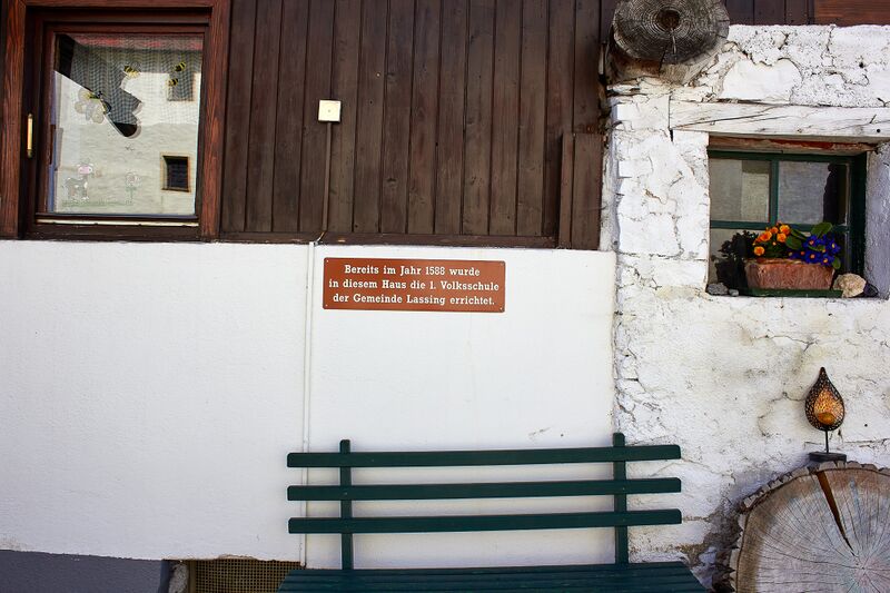 Datei:1. Volksschule lassing-300372-2023-05-04.jpg