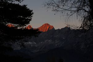 Dachstein-südwand 0082 2011-11-16.jpg