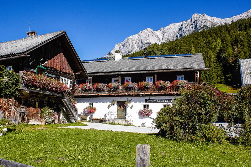 Datei:Gruberstube ramsau-0068-2021-09-02.jpg