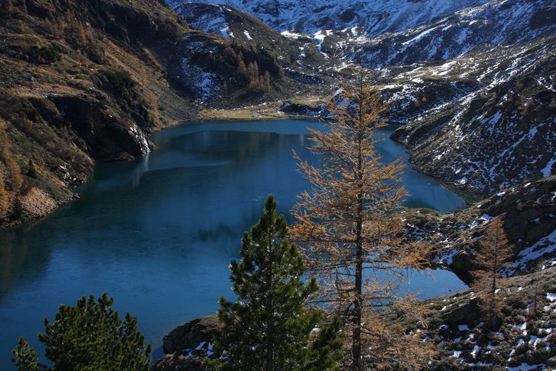 Datei:Mittlerer lanschitzsee 98293 2011-11-01.jpg