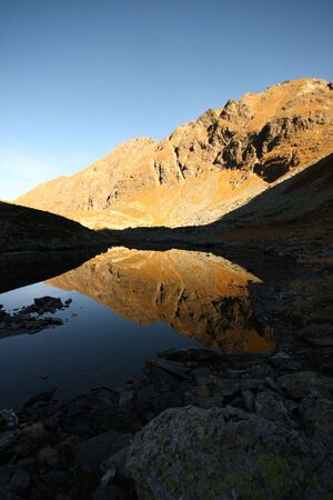 Unterer hüttkarsee 74689 2014-10-18.jpg