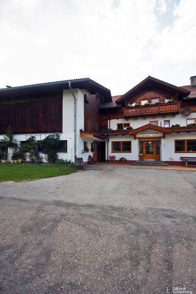 Datei:Brandstätterhof 8026.jpg