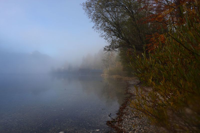 Datei:Grundlsee-See 77668 2014-11-03.jpg