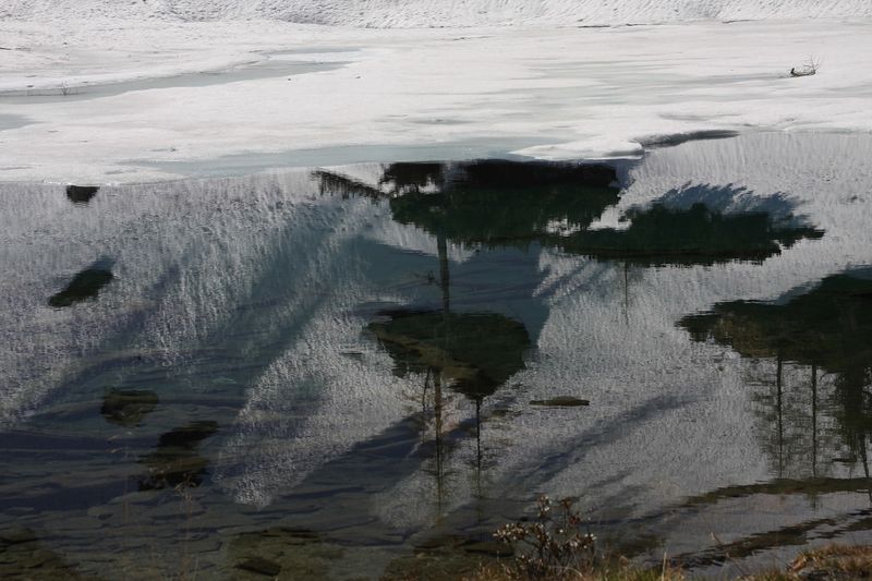 Datei:Moaralmsee-höchstein 2485 2009-05-17.jpg