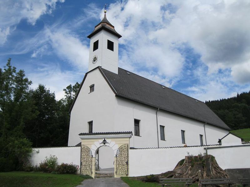 Datei:Pfarrkirche Hall2.jpg