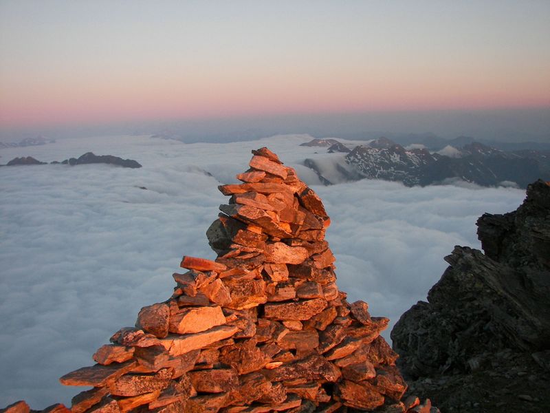Datei:Hochgolling sunrise 16357 2006-07-05.jpg