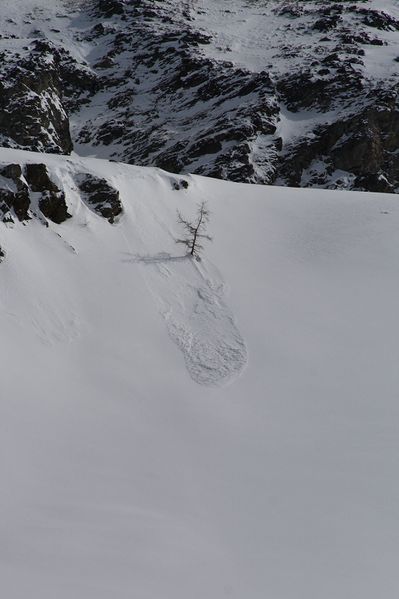 Datei:Innere alm 3076 2009-03-22.jpg