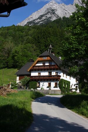 Niederstuttern 58662 2014-05-26.jpg