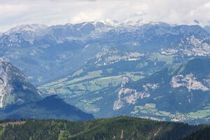 Jungfauensturz pürgg-1000-2014-07-01.jpg
