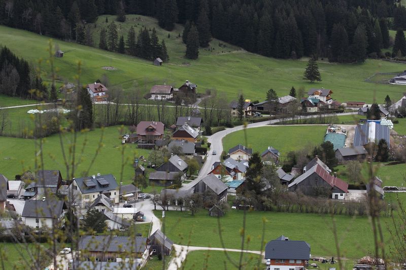 Datei:Obersdorf 44522 2017-05-04.jpg