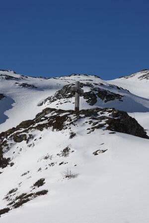 Giglachkreuz 27456 2016-04-30.jpg