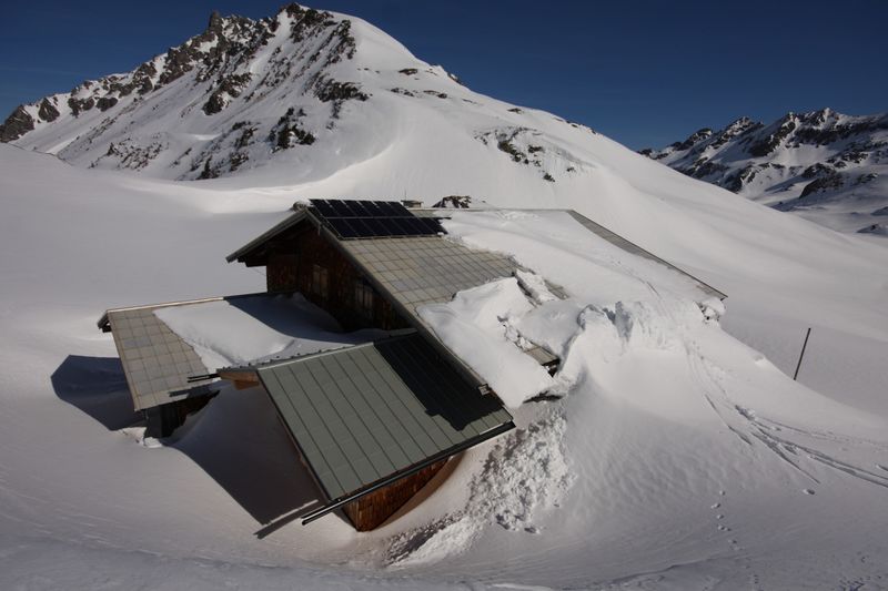 Datei:Giglachseehütte 2031 2012-03-15.jpg