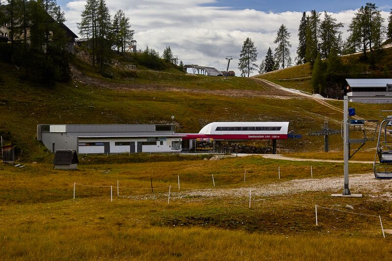 Datei:Lawinensteinlift-30000298-2022-09-07.jpg
