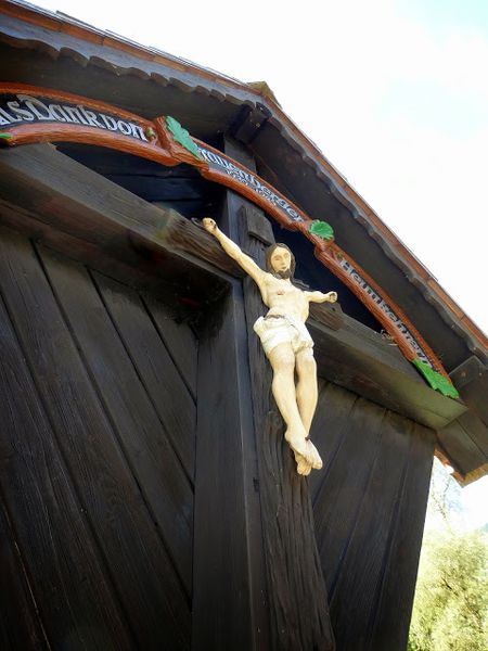 Datei:Heimkehrerkreuz Mödringerbrücke220835.JPG