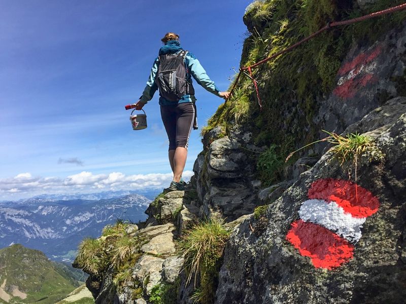 Datei:Krummholzerwege 02.jpg