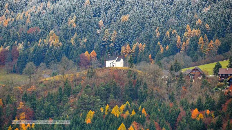 Datei:Johanneskapelle Pürgg November 2016.jpg