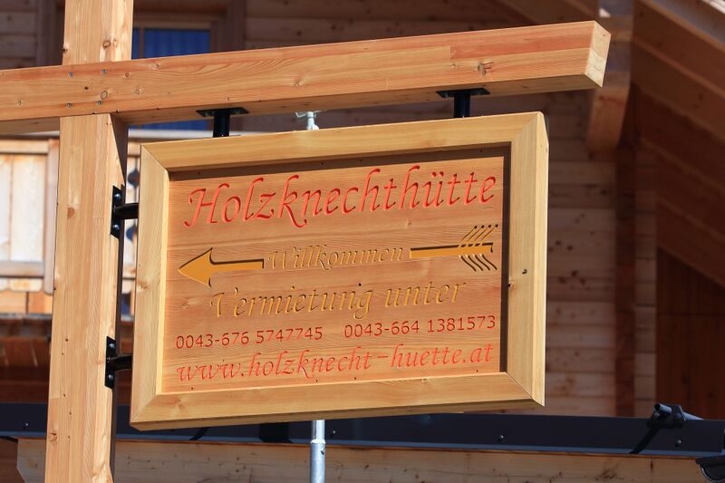 Datei:Holzknechthütte -stoder 09527 2019-09-10.jpg