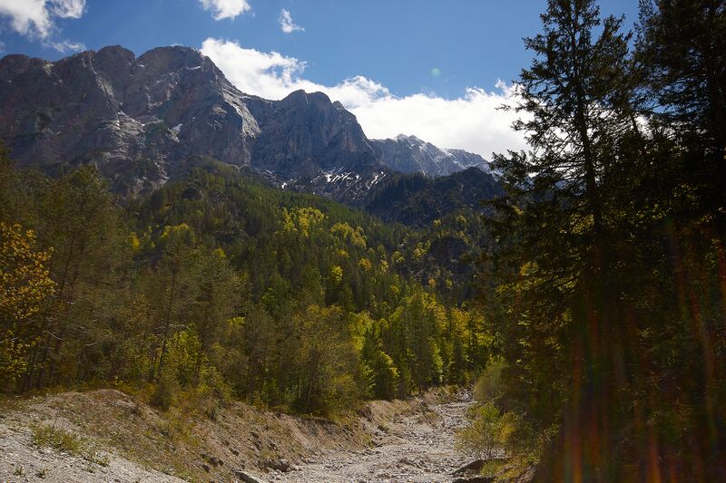 Datei:Schneiderwartgraben gseis-2002-2021-05-26.jpg