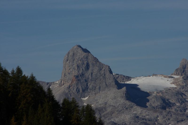 Datei:Dachsteinmassiv-miesboden 40573 2012-10-05.jpg