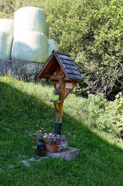 Datei:Flurkreuz Hansi Stiegler Weyern-39-2023-09-08.jpg