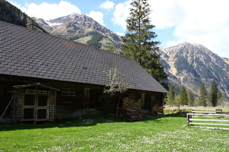 Datei:Breitlahnhütte 54962 2014-04-30.jpg