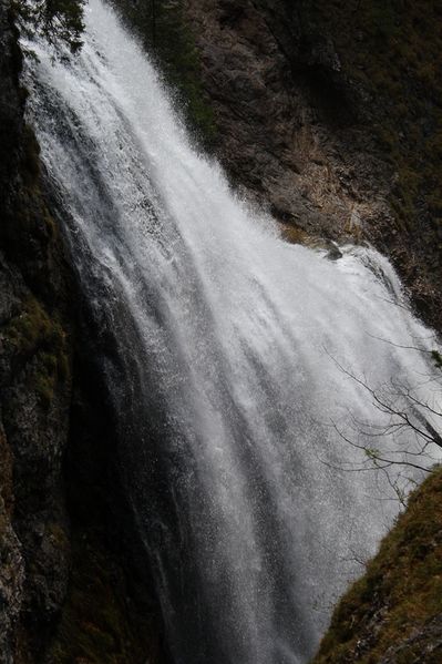 Datei:Wasserlochklamm palfau 70533 2018-04-23.jpg